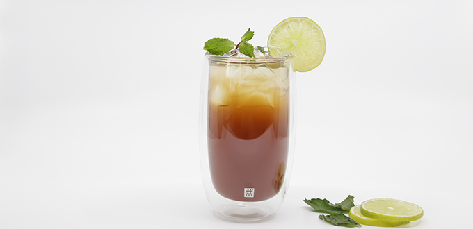 شاي مثلج بالليمون