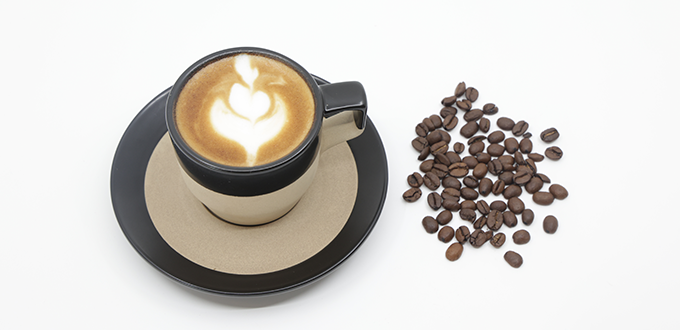 لاتيه البندق